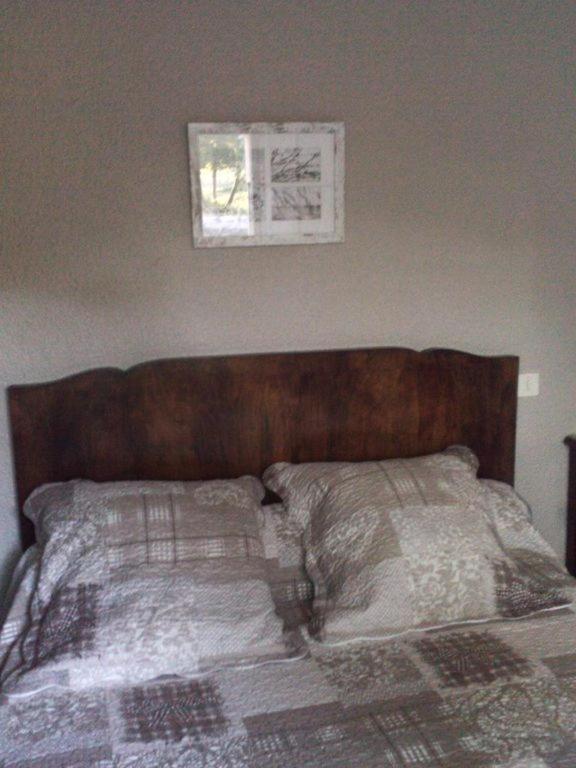 Appartement L'oustalè RUOMS Extérieur photo